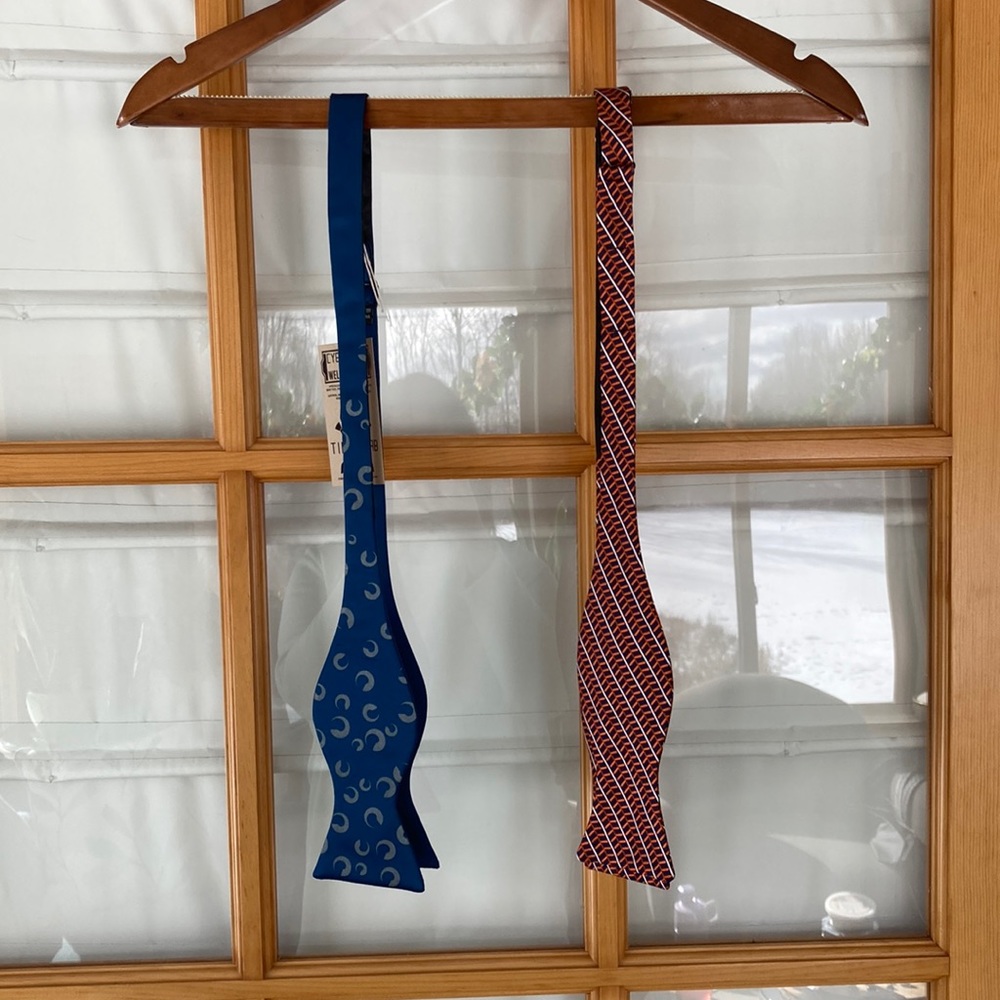 Bow Ties - set of 2